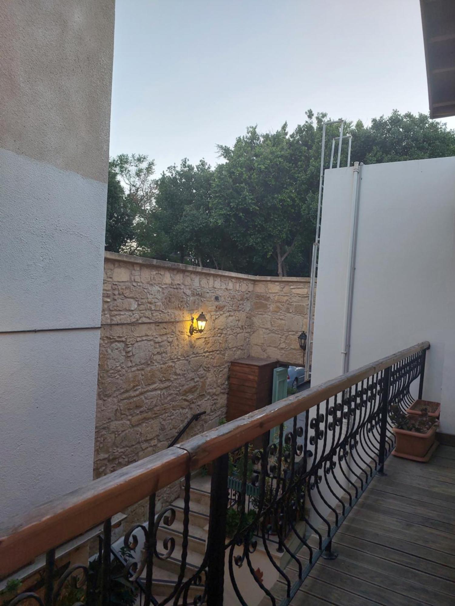 Hotel Valide Hanim Konak Nikósie Exteriér fotografie